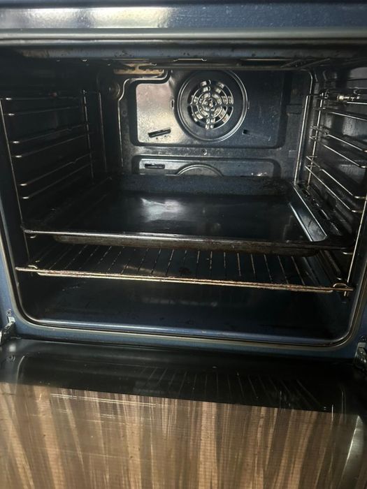 Продам духовой шкаф