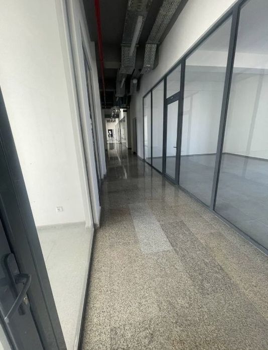 Сдаётся в аренду магазин, под офис или склады, ТРЦ Индекс Ташкент