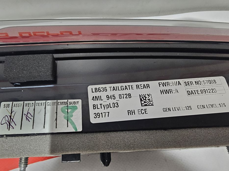 Stop dreapta haion Lamborghini Urus dupa 2018 cod 4ML945072B NOU