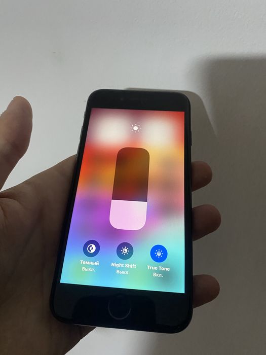 iPhone se 2020 год 2