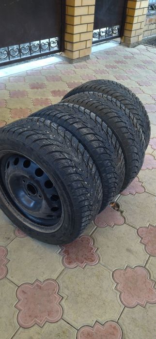 Комплект зимних колес с дисками