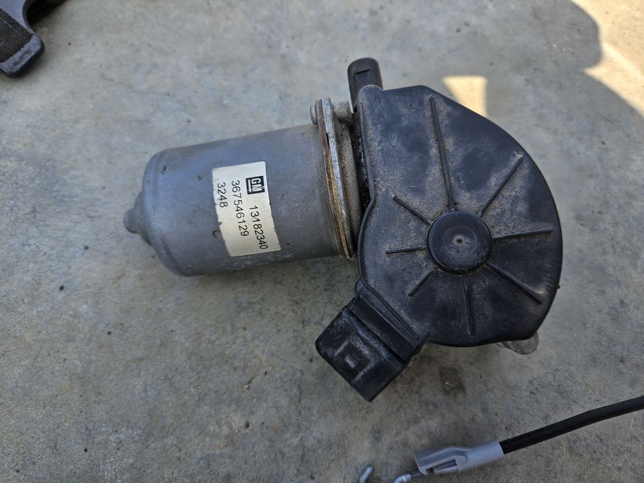 Motoras Stergatoare Opel Corsa D