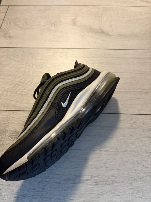 Vand adidasi Nike air max 97