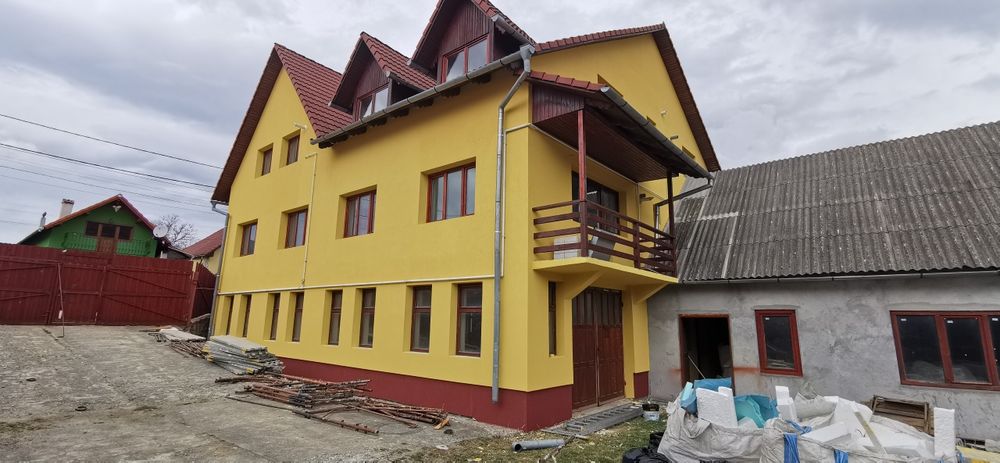 Termosistem, izolatii termice fatade, renovari, vopsire, reparatii.