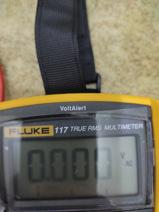 Продам мультиметр компании Fluke.