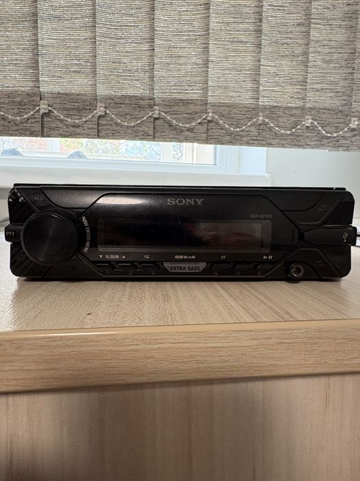 Радио Sony DSX-A212UI