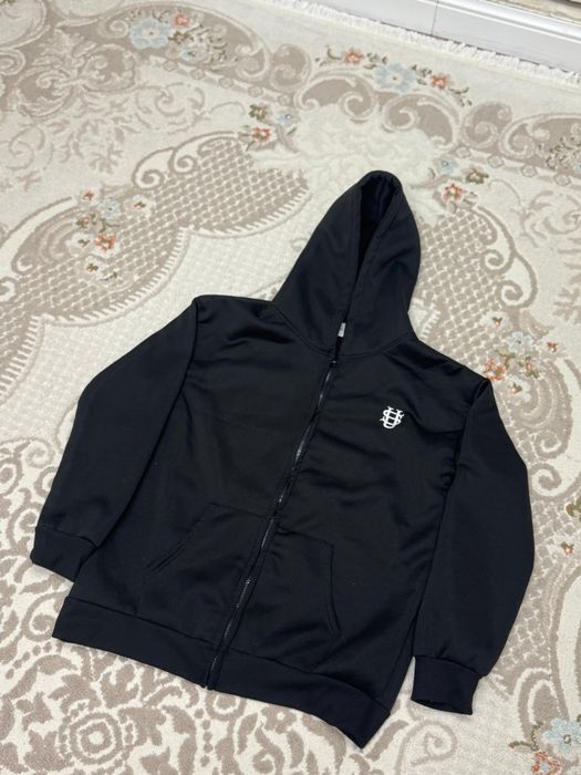 продаю suvene костюм