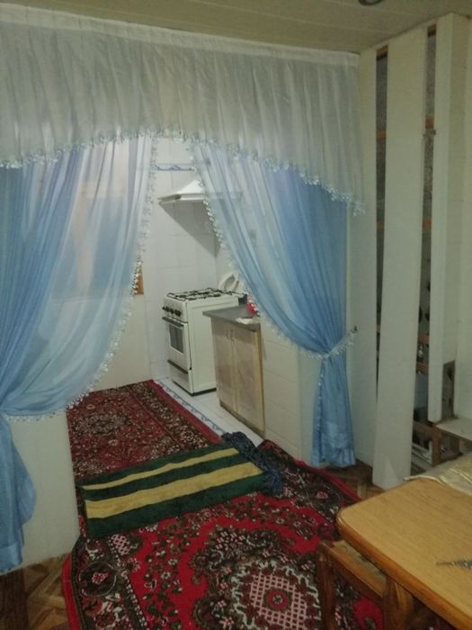 Chirchiq shaxar, Troiskida 3 xonali uy srochna sotilvoti.