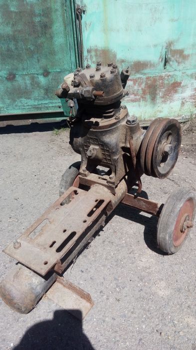 Компрессор от бытового холодильника