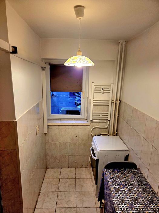 Garsoniera de închiriat