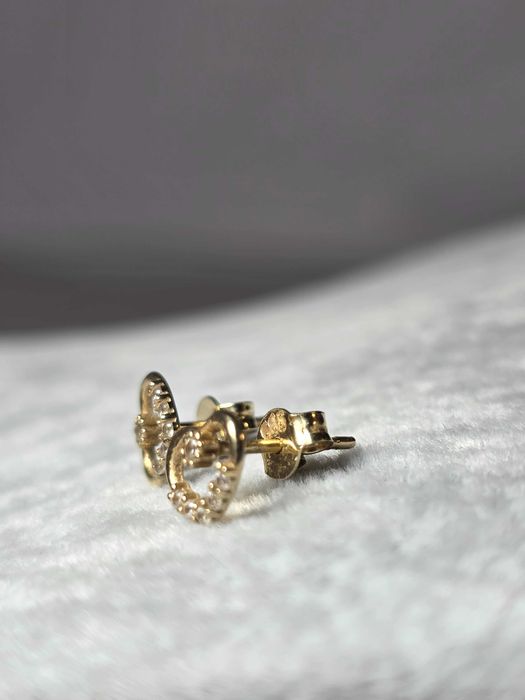 Cercei Aur Galben 14K Inimă cu Pietricele Strălucitoare | Eleganță Delicată