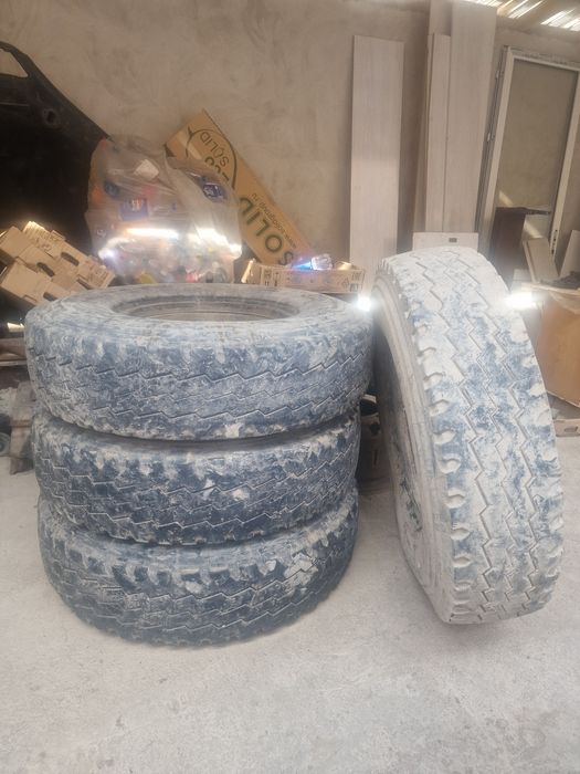 Шины грузовые от хова