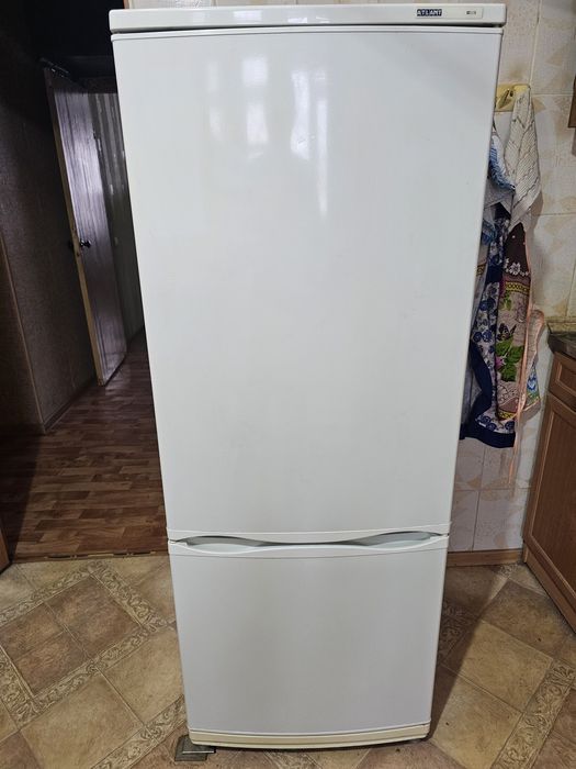 Продам холодильник-морозильник