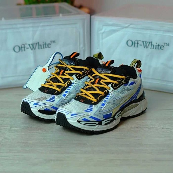 Off-White "Be Right Back" Sneaker "White/Blue/Yellow"
