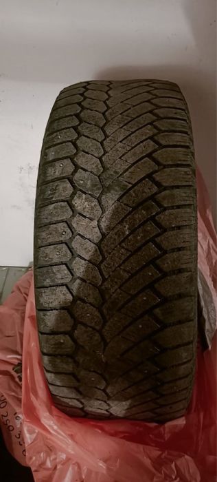 Продам зимние шины