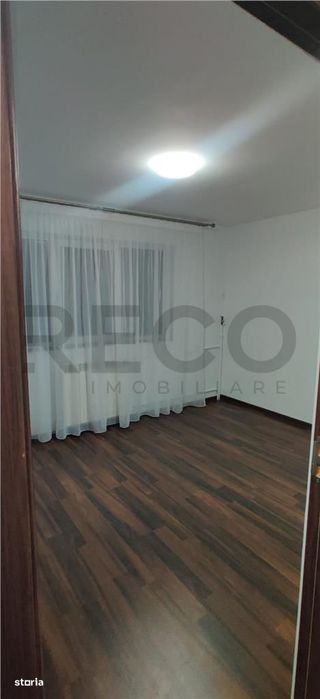 RECO . Apartament cu 2 camere . Rogerius .