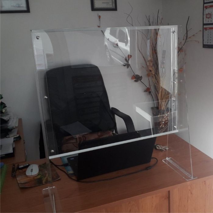 Плексигласови Прегради и Паравани – За Магазини, Рецепции, Аптеки