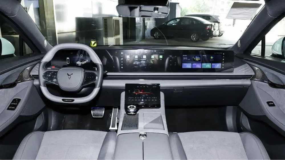 Voyah Chasing Light AWD 730km pod zakaz