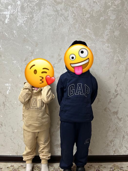 Спортивные детские костюмы
