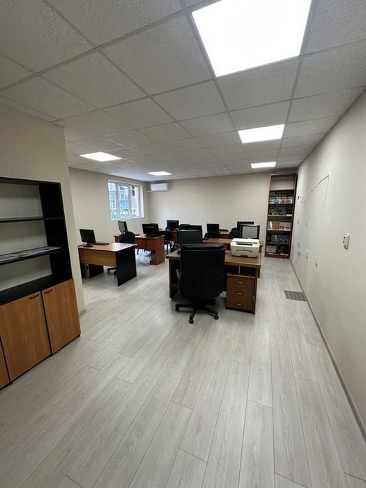 Дава се под наем Офис в Пловдив, Кършияка - 40 кв.м за 344.76 € - Снимка #2