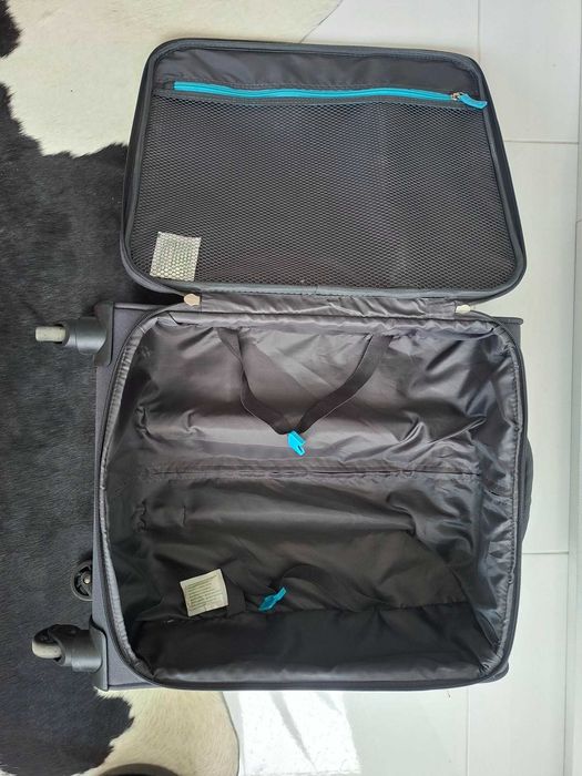 Куфар cabin size Amerikan turister spinner 55/20