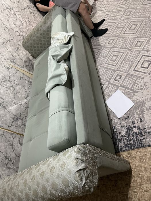 Отдам даром диван раскладной