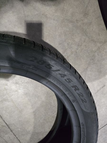 325/40/22//285/45/22 PIRELLI