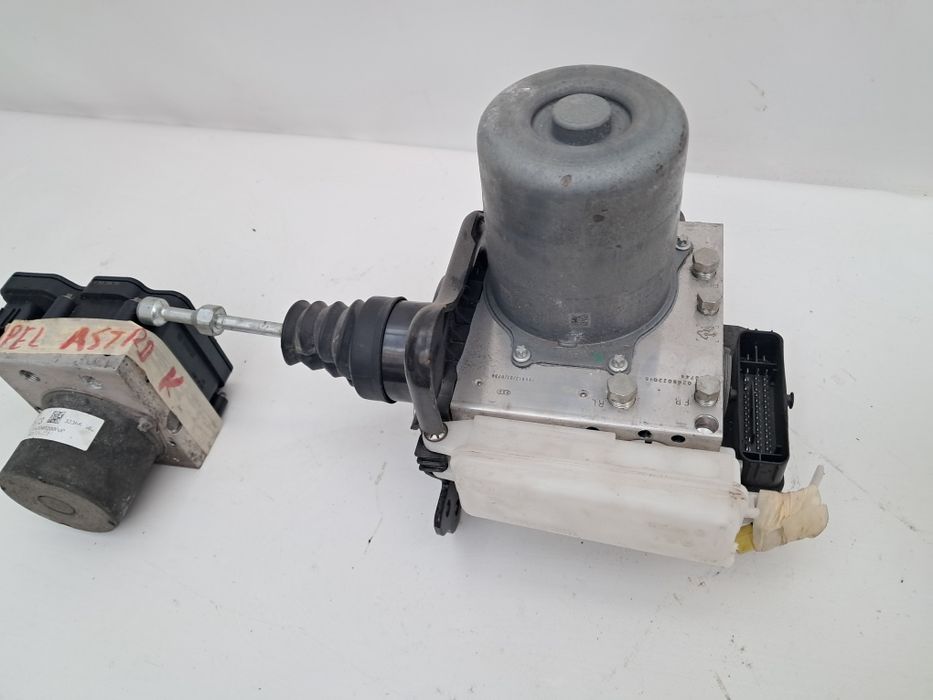 ABS  Модул контрол  Opel Astra K