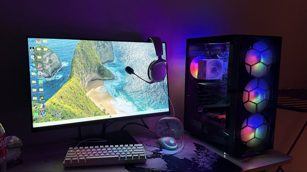 продам комп очень срочно i5-12400 gtx 1660s