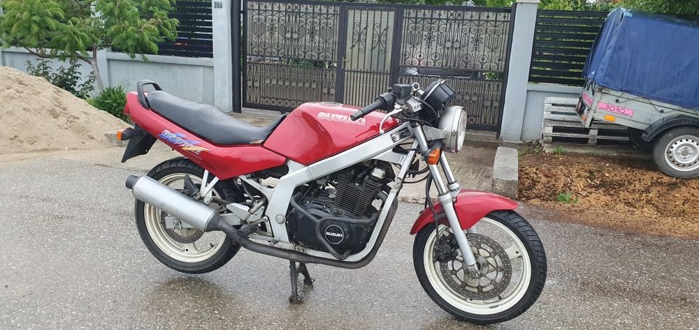Vând Suzuki gs 500