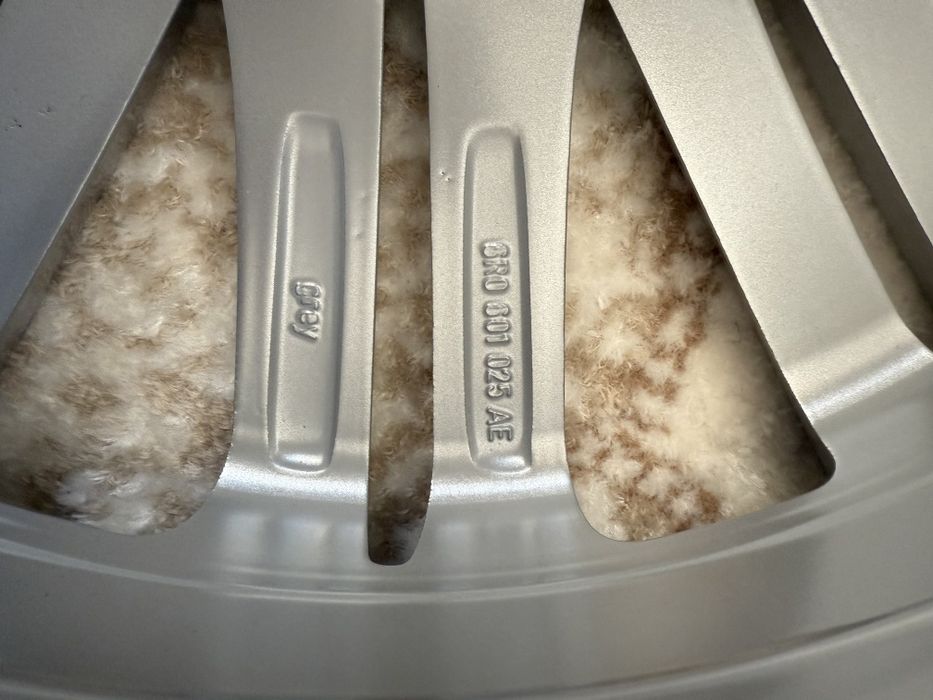 Jante 17" 5 x 112mm Volkswagen noi in cutie