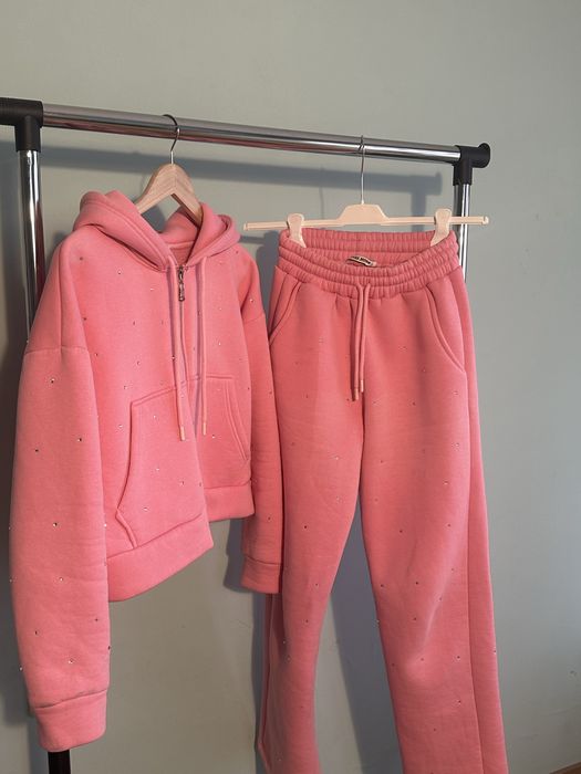 Ватиран розов сет с камъчета