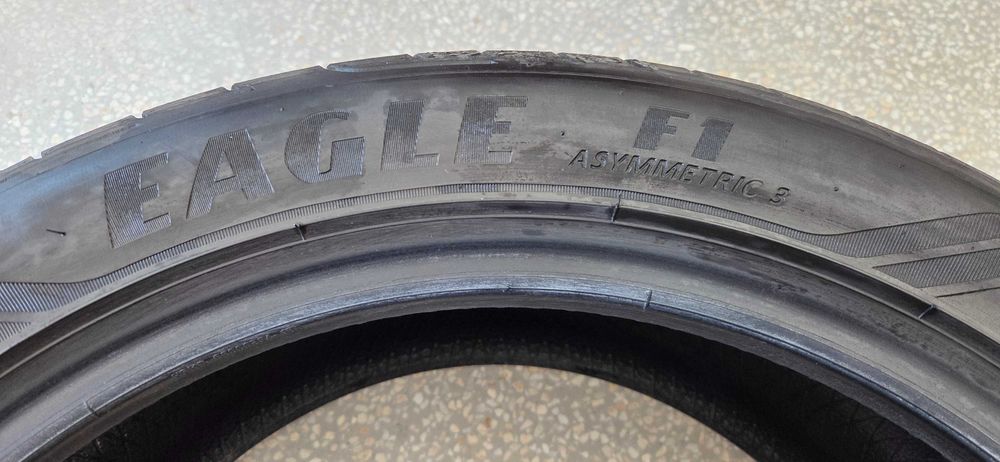 Продавам гуми GOOD YEAR EAGLE F1 dot 3223. Размер 235/45/18
