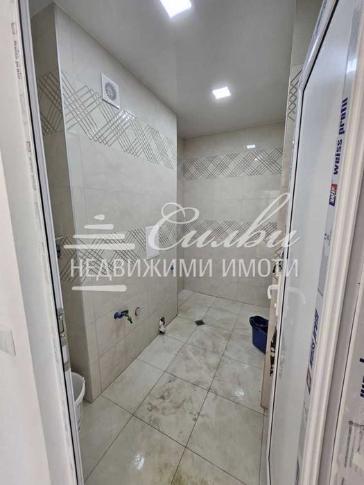 Продава се Тристаен апартамент в Шумен, Добруджански - 78 кв.м за 1988 €/кв.м - Снимка #6