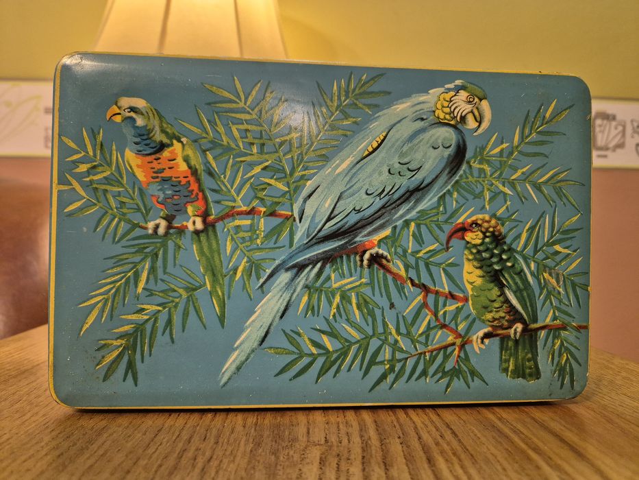 2 Cutii vechi din tabla, Agatex