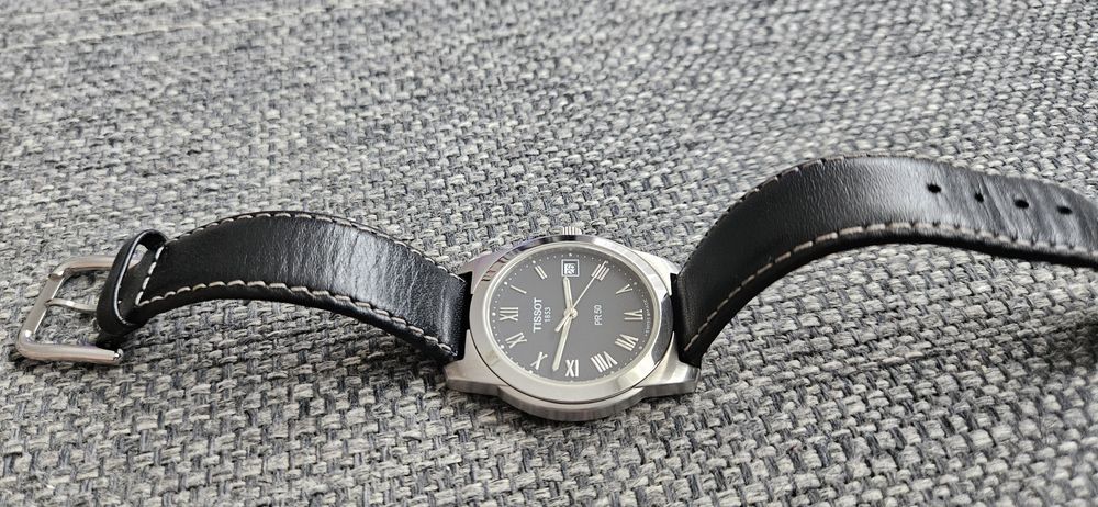 vând ceas TISSOT quartz, 37 mmm, ca nou