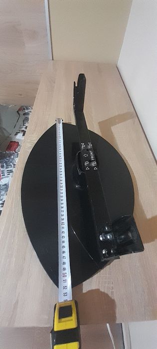 Стойка /поставка за телевизор LG и Samsung