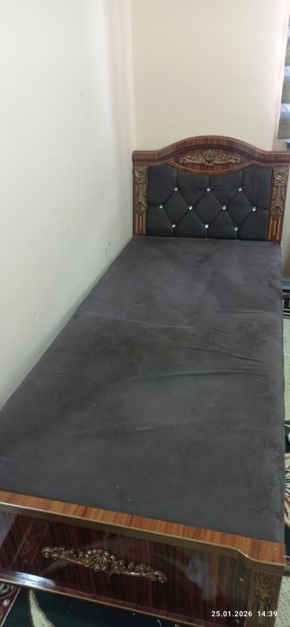 Кроват бир кишилик