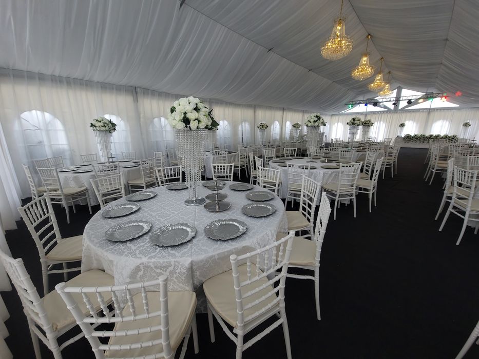 Inchiriez cort evenimente Corturi evenimente mese scaune vesela