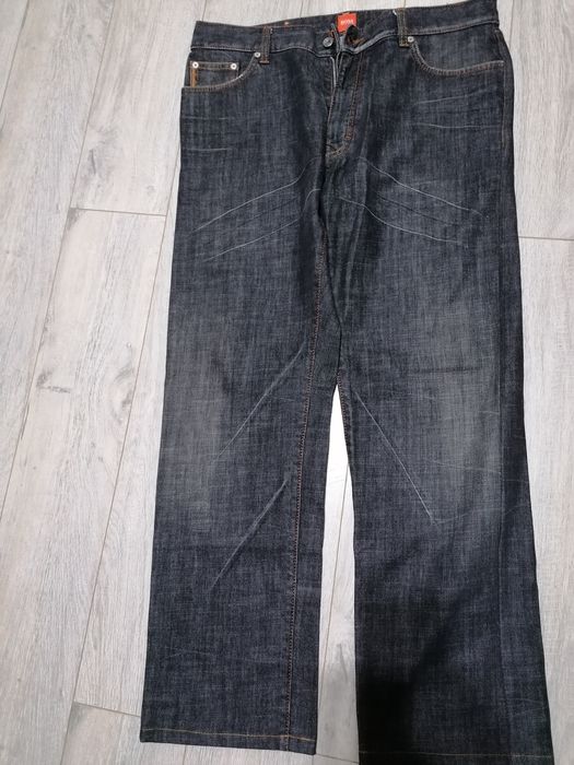 Blugi bărbați Hugo Boss originali W 38 L 31