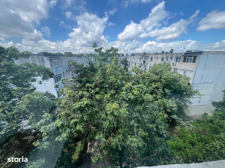 vand apartament cu 2 camere M19 pret 60.000 euro neg