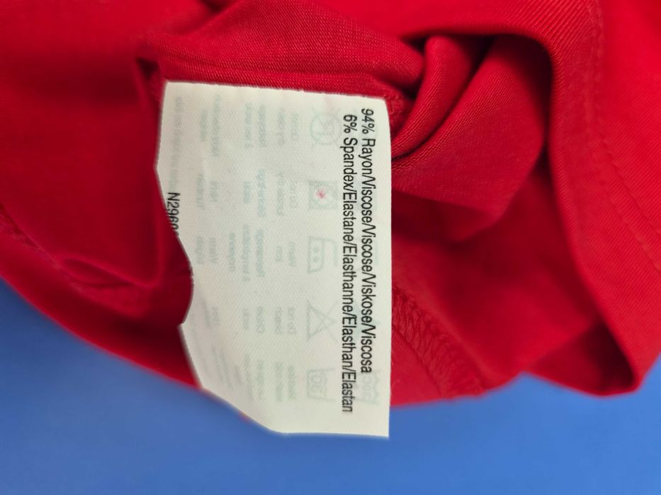 1 бр-1€ 2 бр-1.49€ ESPRIT дамски потник, 2 цвята (хаки, червено), р-р S/34, вискоза