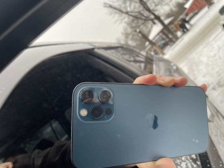 Iphone 12 pro телефон, б/у