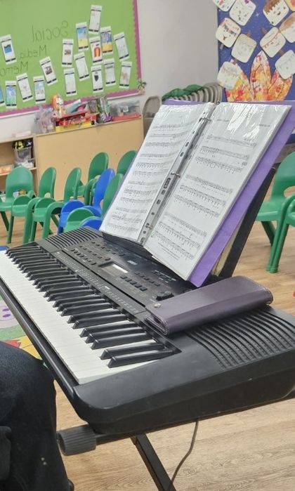 Уроки фортепиано и вокала для детей.