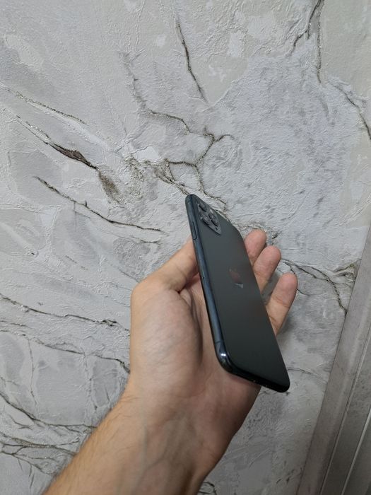 iPhone 11 pro очилмагян Ваккум холата