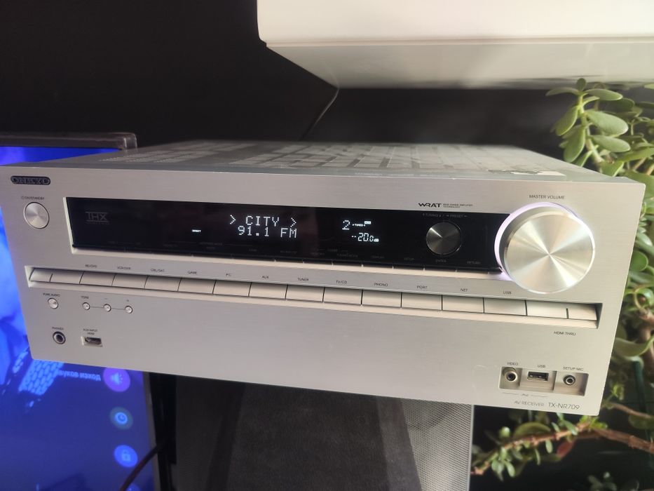 Onkio TX-NR 709 перфектен