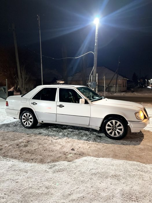 Мерс w124 в хорошем состоянии