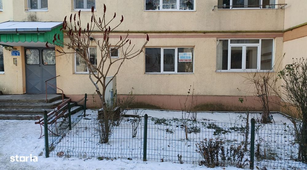 Vand/Schimb Apartament 2 Cam. Parter Central Cabinet/Spatiu Comer. !!!