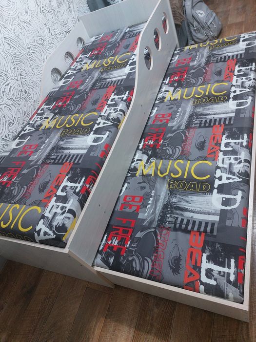 Кровать раскладывающаяся