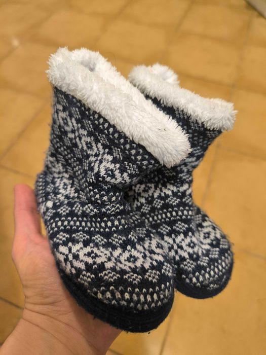 Пухкави зимни пантофи тип ботушки